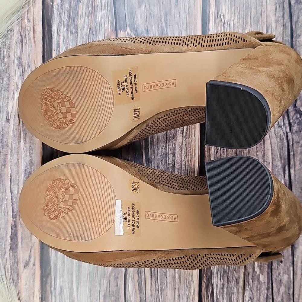 NIB VINCE CAMUTO VV-JENSEYA SEED BROWN PEEP-TOE PERFORATED BOOTIE SANDAL - Picture 7 of 12